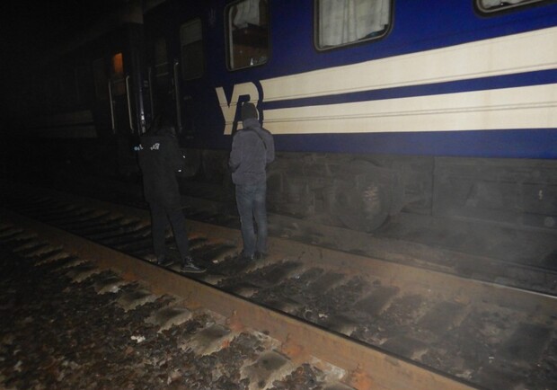 Потяг Київ-Солотвино у центрі Львова смертельно травмував 26-річну жінку з Хмельницького 