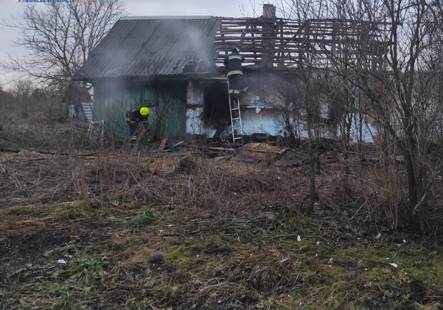На Городоччині згорів будинок 