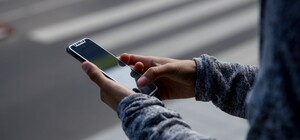 Окупанти встановили додаткову вежу у Мелітополі, щоб прослуховувати телефони