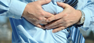 В Україну завезли заражену курятину з Польщі, небезпечні сири з Франції та отруйні фрукти з Бразилії