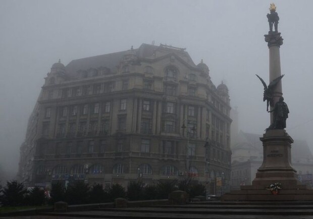 До кінця тижня на дорогах Львова буде ожеледиця та слабкий туман 