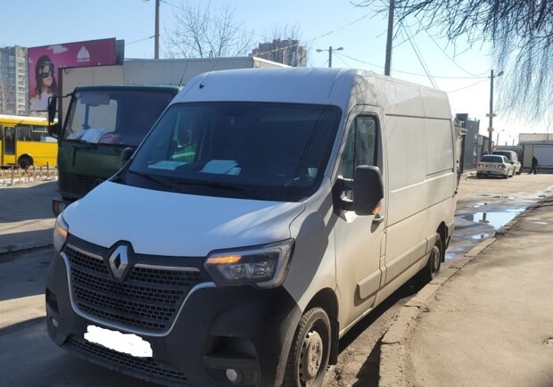 У Львові мікроавтобус збив жінку 