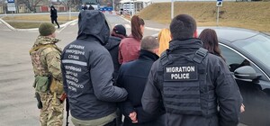 Обіцяв 200 євро на годину: мешканець Одеської області вербував жінок для проституції до Чехії