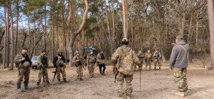 Екс-охоронець президента США став інструктором запорізьких тероборонців