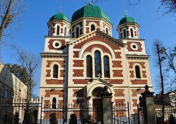 Садовий розповів про долю майна московської церкви у Львові 