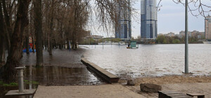 Експерт пояснив, чому затопило Гідропарк, Труханів острів та парк 