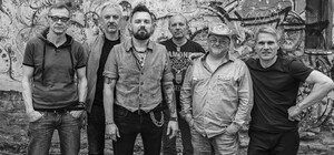 Мертвий півень. Поезії хмільних дворів