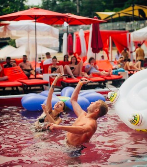 Пляжні комплекси Одеси: огляд з цінами