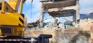 У Кривому Розі через обстріл пошкоджено склад бутильованої води