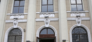 На одеському залізничному вокзалі позбавилися комуністичних символів