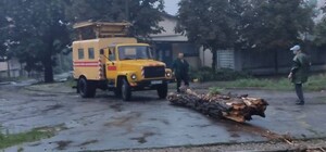 У Запоріжжі був сильний дощ із грозою: наслідки негоди