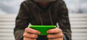 Одесит виманював порнографічні фотографії у дітей у соцмережах