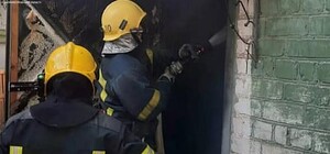 У Кривому Розі чоловік отримав опіки, рятуючи від вогню своє майно