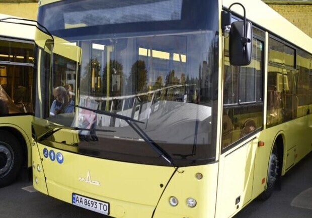 Через ракетний удар по Львову 15 серпня деякі тролейбуси та автобуси змінили маршрут. 