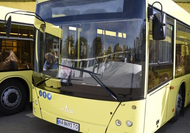 У Львові дві маршрутки змінили схеми руху 