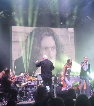 Ювілей легенди: в Одесі відбувся концерт до 55-річчя Кузьми Скрябіна