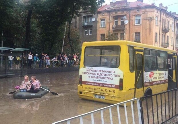 На 28 серпня у Львові оголосили штормове попередження. 