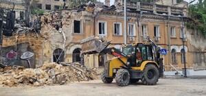 В Одесі через російські обстріли зруйновано п'ять житлових будинків