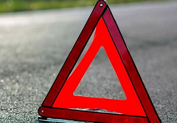 У Миколаєві 14-річний водій скутера протаранив автомобіль 