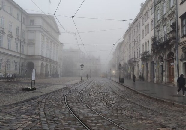 Львів’ян попереджають про густий туман 