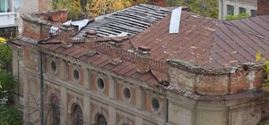 Внаслідок демонтажу складської будівлі у Дніпрі під завалами опинилися люди