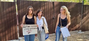 Сквер на Слобідці намагаються забудувати, незважаючи на військовий цвинтар: одесити виступили проти