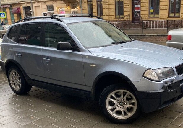 У Львові водій BMW Х3 збив 33-річну жінку 