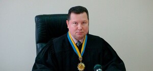 Одеського суддю усунули від роботи через підозру у корупції