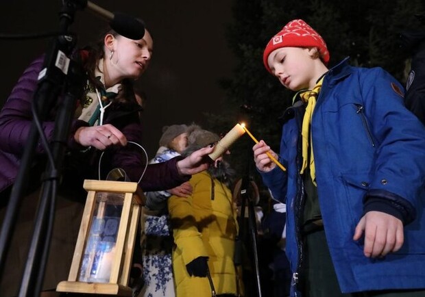 Пластуни передадуть львів’янам Вифлеємський вогонь миру 