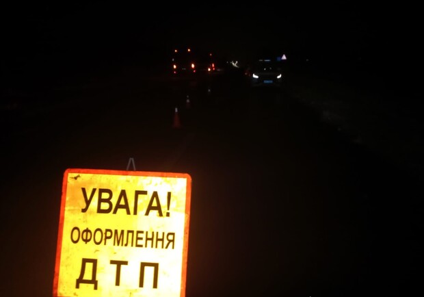 Автомобіль збив чоловіка на трасі біля Львова 