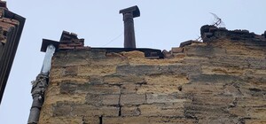 На Молдаванці впала стіна житлового будинку