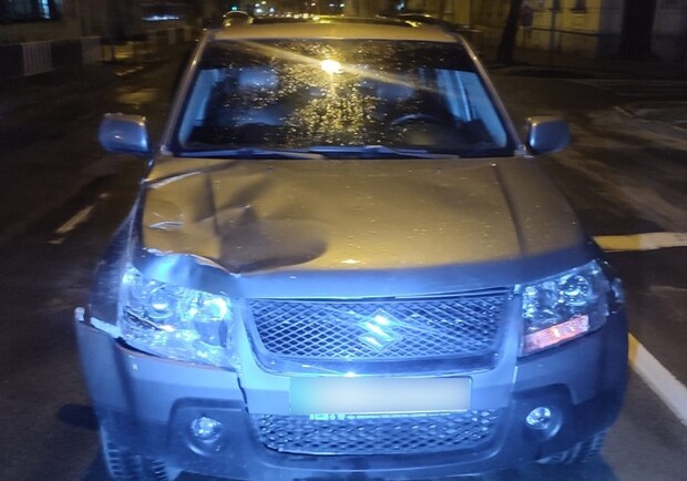 У Львові автомобіль збив чоловіка 