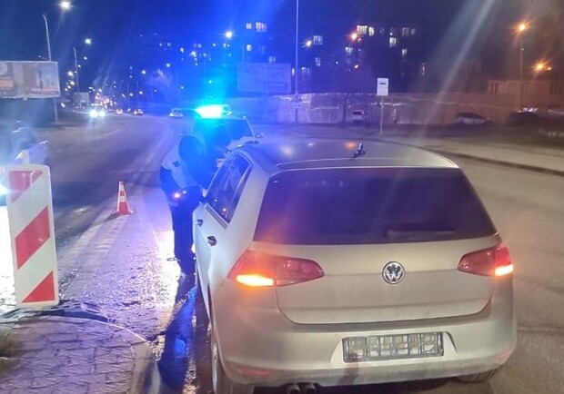 У Львові водій збив пішохода на проспекті Чорновола 