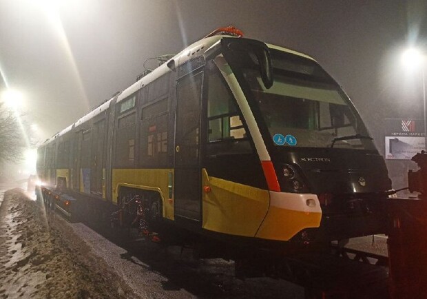Львів отримав дев’ятий п’ятисекційний трамвай «Електрон» 