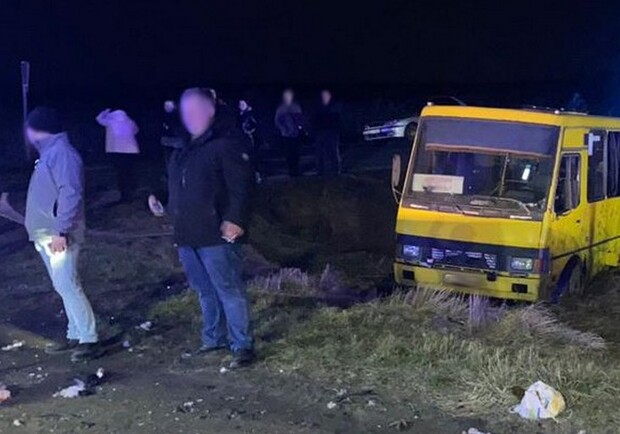 В ДТП з автобусом біля Львова загинули двоє людей і ще п’ятеро травмувалися  