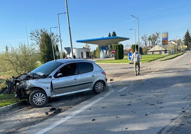 В ДТП у Львівській області постраждала 26-річна водійка 