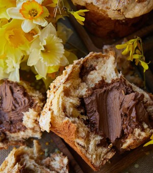 Фундучна пасочка та панеттоне з кокосовою начинкою: де в Одесі можна замовити великодні смаколики