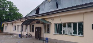 Окупанти вдарили територією вокзалу в Балаклії: є постраждалі