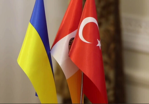 У Стамбулі знову пообіцяли Одесі десять автобусів