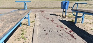 Кількість постраждалих від удару по шкільному стадіону у Харкові зросла (фото)