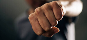 На ярмарку в центрі Одеси сталася бійка за участю охоронця: є постраждалий