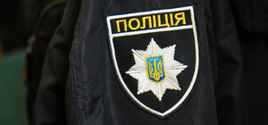 На Одещині троє молодиків буянили в медзакладі та вчинили напад на поліцейських: подробиці