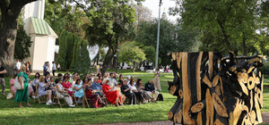 Re:Forma духу — в Києві уламок 400-річної липи Петра Могили перетворили на сучасну скульптуру
