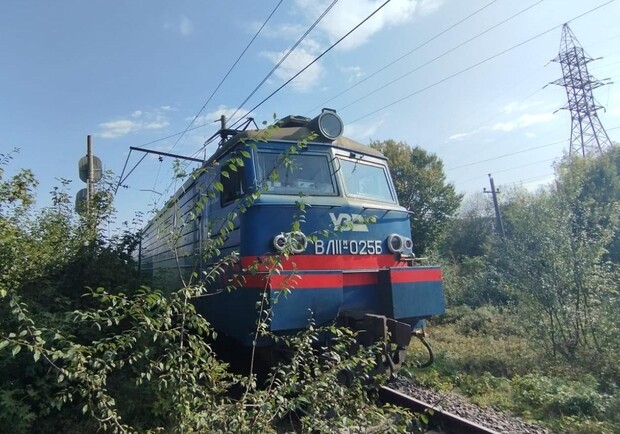 Внаслідок наїзду поїзда у Стрию загинула 27-річна жінка. 