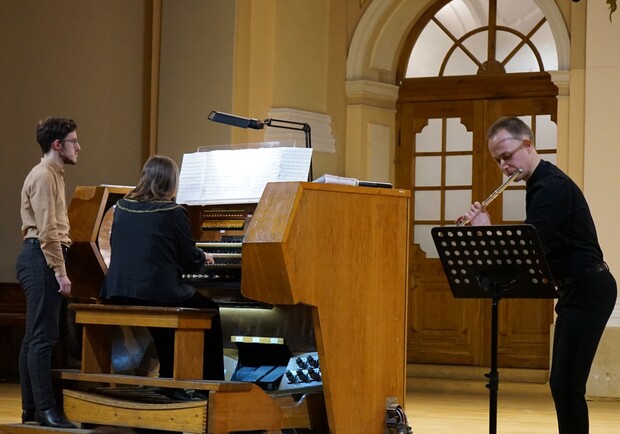 Органно-флейтовий концерт "Light song for Ukraine" - фото: Львівський органний зал