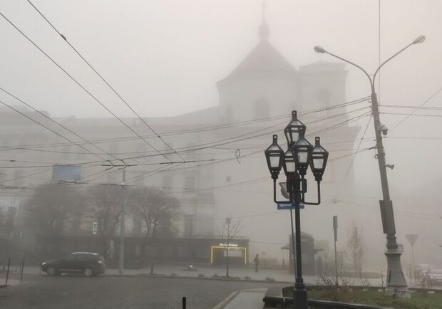 На завтра, 26 жовтня, у Львові оголошено штормове попередження. 