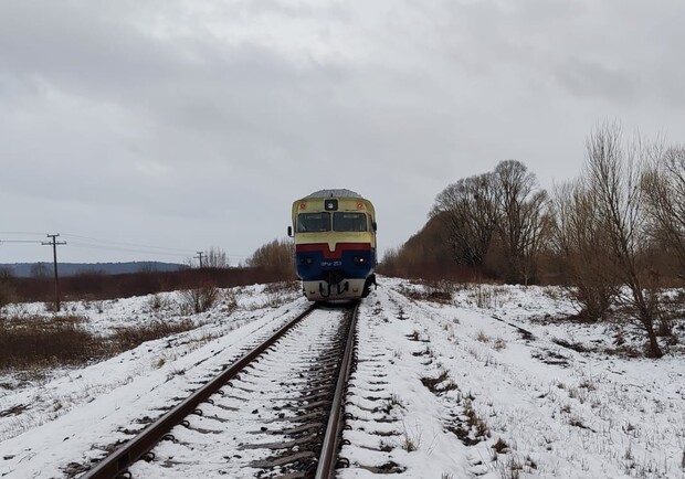 В Запитові внаслідок наїзду дизель-поїзда загинув чоловік  