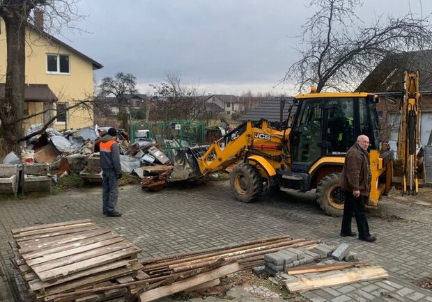 На території зруйнованого музею Шухевича в Білогорщі розпочали підготовчі роботи 