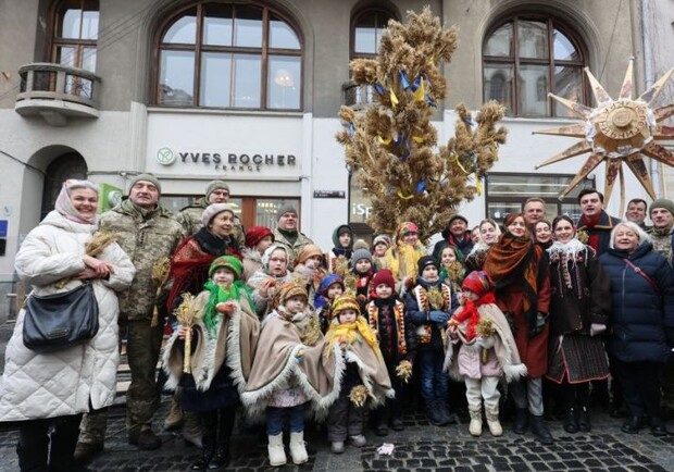 У Львові 24 грудня встановлять головного Різдвяного дідуха 