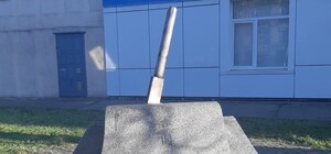 В Одесі пізно ввечері демонтували пам'ятник Висоцькому: що відомо